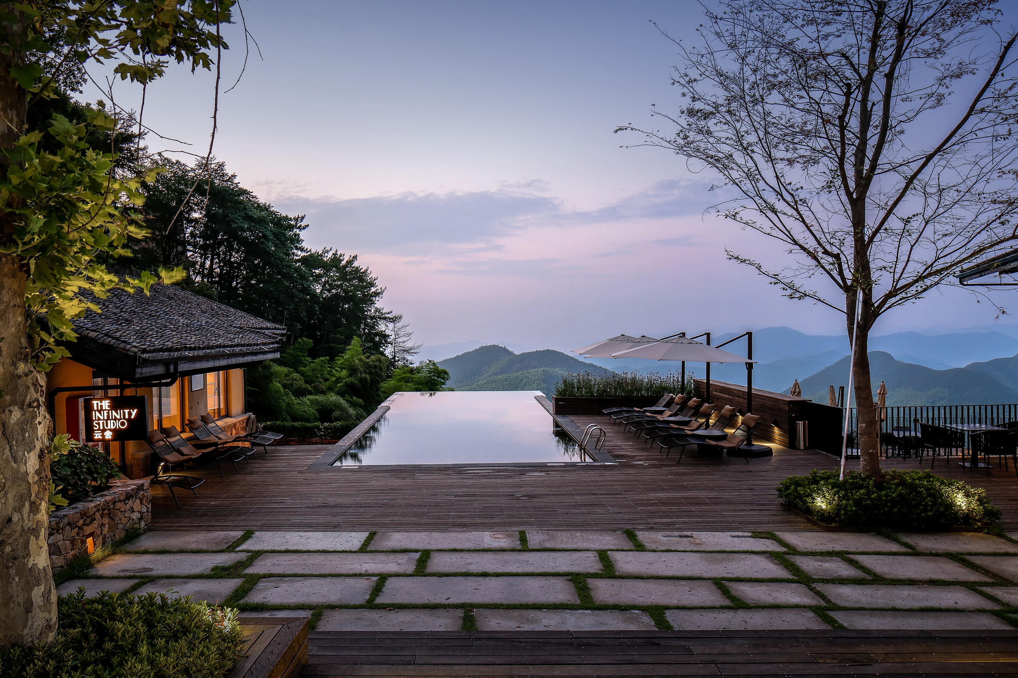 天华建筑金奖项目,德清裸心堡度假酒店项目